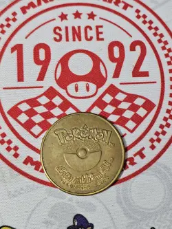 1999 Hasbro Pokemon Battling Coin Game Gengar #94 - Image 2
