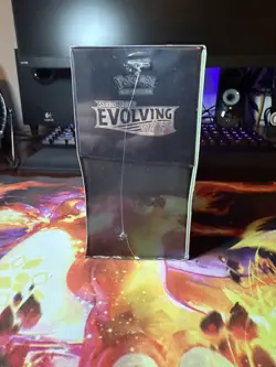 Pokémon TCG Sword & Shield Evolving Skies Elite Trainer Box ETB Factory Sealed - Image 8