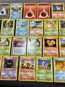 (30) Pokemon Non Holo Card VTG 1ST EDITION 1999 ALL Shadowless Charmander Machop - Image 3