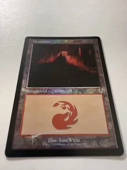 Mountain (295) (Retro Frame) Innistrad Remastered Foil - Image 4