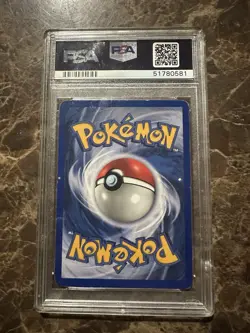 Pokémon TCG Charizard Base Set 4/102 Holo 1999-2000 Wizards Base Set Copyright Holo Rare - Image 3