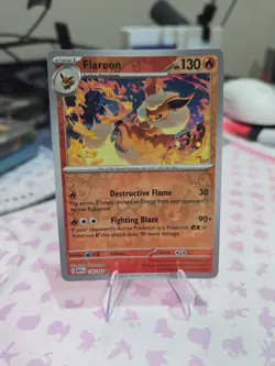 PokÃ©mon TCG Flareon 136/165 Scarlet & Violet 151 Reverse Holo Card - Image 1