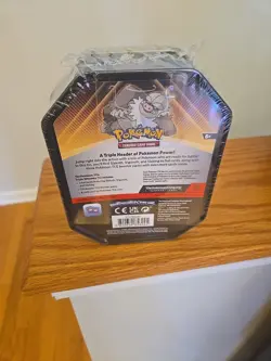 Pokemon  Triple Whammy SLAKING Tin 3 Booster Packs 3 Foil Cards TCG New & Sealed - Image 2