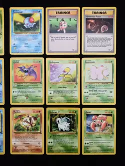 MP-LP Lot Of 18 Vintage Pokemon Cards 1999 Regular Fossil & Jungle Commons - Image 10