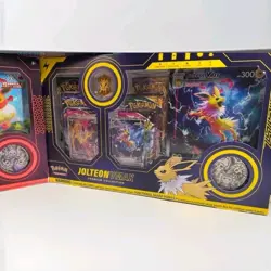 Pokemon Eeveelution Vmax Premium Collection Vaporeon Flareon Jolteon Set of 3 - Image 4