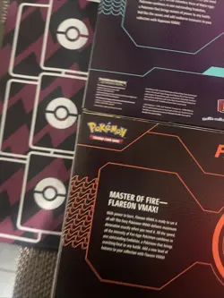 Pokemon Eeveelution Vmax Premium Collection Vaporeon Flareon Jolteon Set of 3 - Image 7