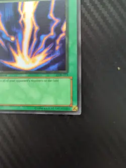 Raigeki LOB-053 The Legend of Blue Eyes White Dragon-1st Edition 1st Edition - Image 10