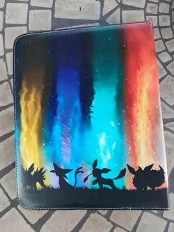 Pokemon 900 Pockets Trading Card Binder 9 Pocket Cards Eevee Evolutions - Image 2