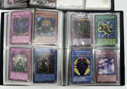 Vintage Yugioh Lot of 2 Binders Collection Vtg Blue Eyes White Dragon Etc Read - Image 13
