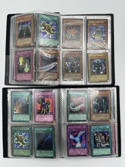 Vintage Yugioh Lot of 2 Binders Collection Vtg Blue Eyes White Dragon Etc Read - Image 8