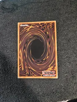 Yugioh Dark Magician Girl LDS3-EN082 Ultra Rare 1st Edition - Image 2