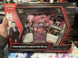 Team Rocket’s Mewtwo Ex 205 Promo - Regular Card & Jumbo Card + Meowth 149 + 174 - Image 1