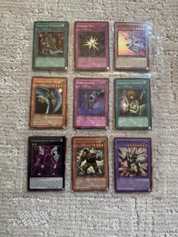 Yugioh 20 Card Lots! Holo Cards, Blue Eyes, Dark Magician, and more! - Image 18