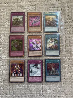 Yugioh 20 Card Lots! Holo Cards, Blue Eyes, Dark Magician, and more! - Image 8