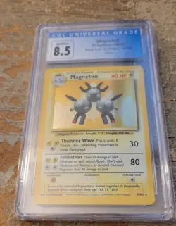 CGC 8.5 - Pokémon TCG Magneton Base Set 9/102 Holo 1999 - Image 1