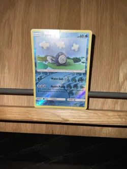 Pokemon Card Poliwag Sun & Moon Reverse Holo 30/149 Near Mint - Image 2