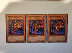 YUGIOH OLD VINDICTIVE MAGICIAN MFC-067 1ST Edition COMMON Near Mint x3 - Image 3
