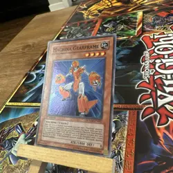 Yugioh Machina Gearframe SDMM-EN002 1st Edition Super Rare Holo - NM + free card - Image 2