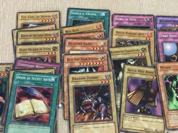 Vintage  Yugioh LOT COLLECTION, 125+Cards, Some 1st Editions & Japanese Cards - Image 11
