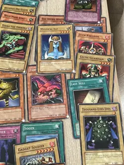 Vintage  Yugioh LOT COLLECTION, 125+Cards, Some 1st Editions & Japanese Cards - Image 14