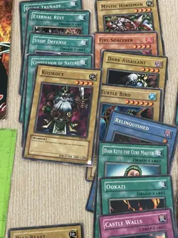 Vintage  Yugioh LOT COLLECTION, 125+Cards, Some 1st Editions & Japanese Cards - Image 18
