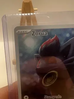 Zorua 075/064 Shrouded Fable Holo Illustration Rare Card Pokémon TCG Near Mint - Image 4