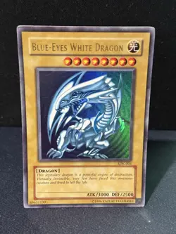 Yugioh Blue-Eyes White Dragon SDK-001 Ultra Rare Unlimited LP - Image 1