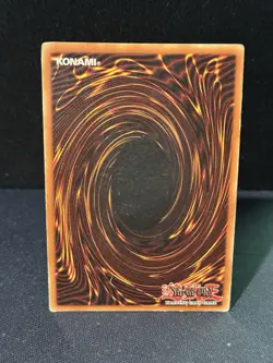Yugioh Blue-Eyes White Dragon SDK-001 Ultra Rare Unlimited LP - Image 2