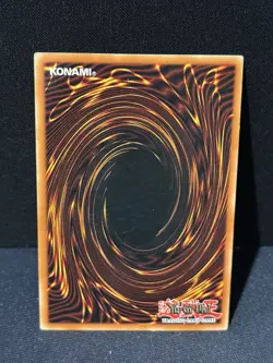 Yugioh Red-Eyes Darkness Dragon SD1-EN001 Ultra Rare Original Print Vintage - Image 2