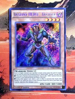 YuGiOh! Destiny HERO - Decider DESO-EN003 1st Edition NM/VNM SCR - Image 1