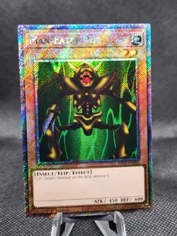 Yugioh! Man-Eater Bug - RA03-EN082 - Platinum Secret Rare - Image 1