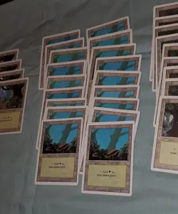 Magic The Gathering (44) FOREST BASIC LAND LOT REVISED 3RD EDITION - Image 3
