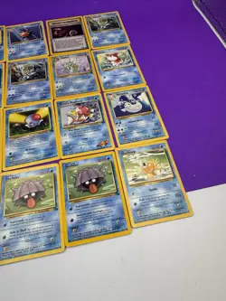 Pokemon 16 Cards Mixed Lot Vintage 1999 2000 Nice Lot - Image 10