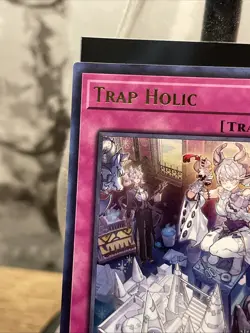 Trap Holic Ultra Rare Yugioh Card DUAD-EN078 Near Mint FREE SHIPPING! - Image 2
