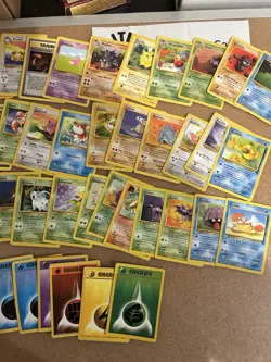 37 Mixed Vintage (Jungle Fossil) Pokémon Card Lot Vintage WOTC No Dups - Image 4