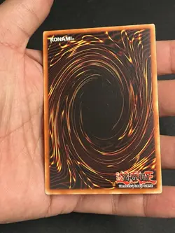 Yugioh Man Eater Bug LOB-108 1st Edition North American Wavy - Image 5