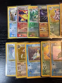 Vintage Holo Rare Pokémon Card Lot MP/HP/DMG - Image 2