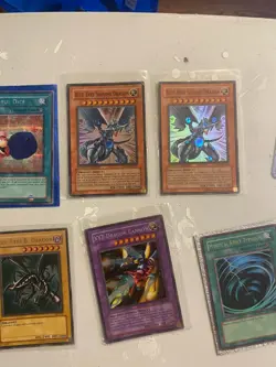 Yu-Gi-Oh Vintage Card Lot & Movie Laynards, Dark Magician, Blue Eyes Dragon - Image 10