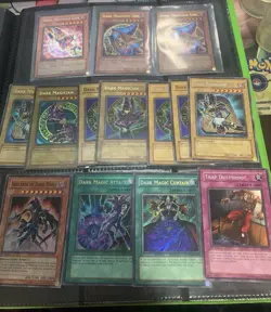 Yugioh Vintage Cards! Dark Magician Bundle - Image 1