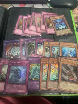 Yugioh Vintage Cards! Dark Magician Bundle - Image 2