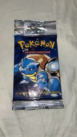 BASE SET (Blastoise Art) SEALED LONG CRIMP Booster Pack WOTC Pokemon Card - Image 1