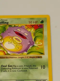 1st Edition Shadowless Koffing Pokemon Card 1999 Base Set WOTC 51/102 - Image 5