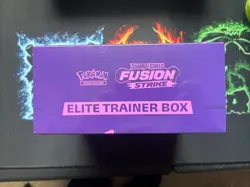 Pokémon TCG: Sword & Shield Fusion Strike Elite Trainer Box - Image 6
