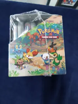 Sealed 2021 Pokemon Celebrations Complete 8 Mini Tin Set & Display Box (SEE PICS - Image 4