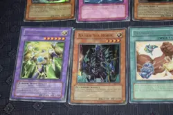 YUGIOH Tin Cards including Shiny Holo / Common & Rares COLLECTION Bundle Joblot - Image 12