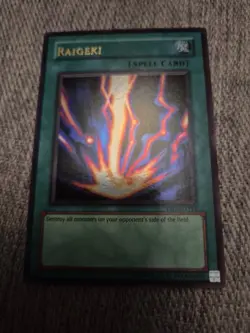 Raigeki DB1-EN114 Ultra Rare Dark Beginnings 1 Near Mint Yugioh - Image 2