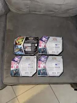 2022 Pokemon TCG V Heroes Tin Foil Card Umbreon, Espeon, Sylveon or Tyranitar - Image 2