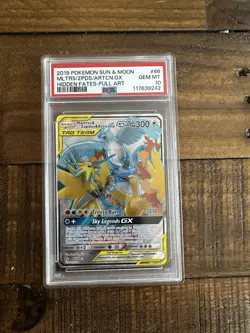 Pokémon TCG Moltres Zapdos Articuno GX Full Art Holo Card 66/68 Hidden Fates - Image 3