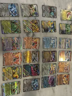 Full Pokémon Collection has Base Set charzard  And Other Vintage Cards - Image 8