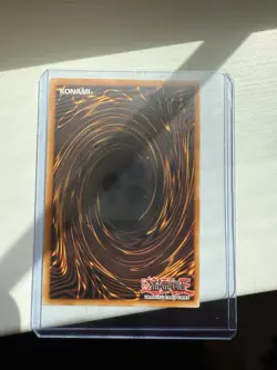 Yu-Gi-OH! Vanquish Soul Hollie Sue DUAD-EN022 Ultra Rare 1st Ed Near Mint - Image 3